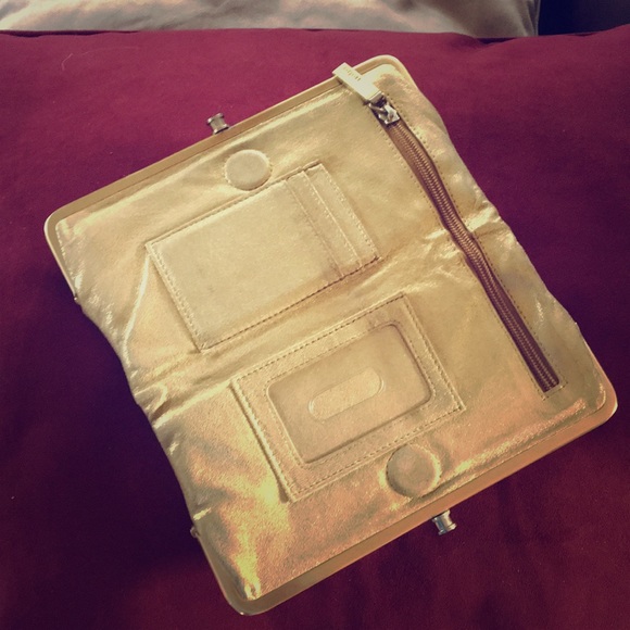 HOBO Handbags - Hobo Wallet